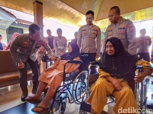 Mimpi yang Jadi Nyata, Mimin dan Lindaeni Kini Miliki Kursi Roda