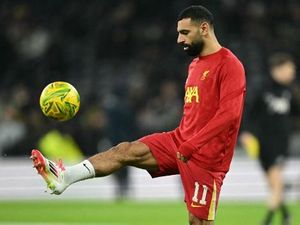 Al Hilal Incar Salah untuk Gantikan Neymar Al Hilal Incar Salah untuk Gantikan Neymar