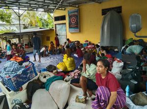 Warga Sumba yang Mengungsi Akibat Keributan di Bima Segera Dikembalikan Warga Sumba yang Mengungsi Akibat Keributan di Bima Segera Dikembalikan