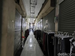 Siasat Pedagang PGC Bertahan Hidup Meski Sepi Pembeli