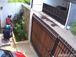 Kronologi Maling Bobol Rumah di Jaksel Siang Bolong, Perhiasan-Mobil Hilang