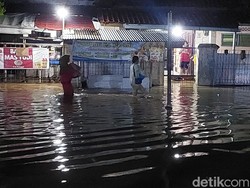 Dahsyatnya Banjir Cirebon Rendam Ribuan Rumah hingga Kendaraan