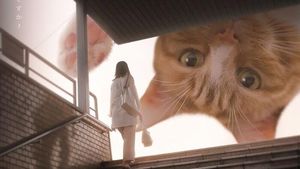 Begini Kalau Kucing Lebih Besar dari Manusia, Masih Berani Elus?