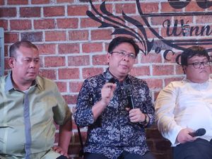 Burhanuddin Muhtadi: Toleransi Politik Uang Meningkat Setelah Pemilu 2019 Burhanuddin Muhtadi: Toleransi Politik Uang Meningkat Setelah Pemilu 2019