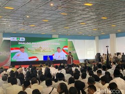 Mensos Tegur 2 Pilar Sosial yang Berulah Saat Dialog di Solo: Mari Disiplin