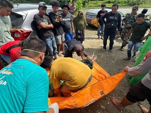 Mayat Pria Tanpa Identitas Ditemukan di Sungai Tomoni Lutim, Polisi Selidiki Mayat Pria Tanpa Identitas Ditemukan di Sungai Tomoni Lutim, Polisi Selidiki