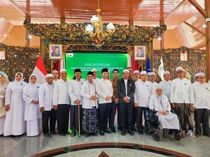 Emil Dardak: IPHI Wadah Strategis Perkuat Persaudaraan Haji-Ekonomi Umat Emil Dardak: IPHI Wadah Strategis Perkuat Persaudaraan Haji-Ekonomi Umat