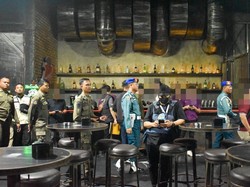 Satpol PP Surabaya Razia Rekreasi Hiburan Umum, 7 Orang Positif Narkoba