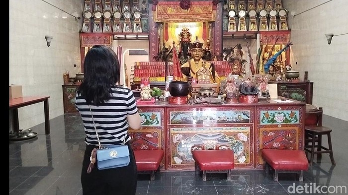Suasana menjelang Imlek 2025 di Vihara Dharma Ramsi Bandung Suasana menjelang Imlek 2025 di Vihara Dharma Ramsi Bandung