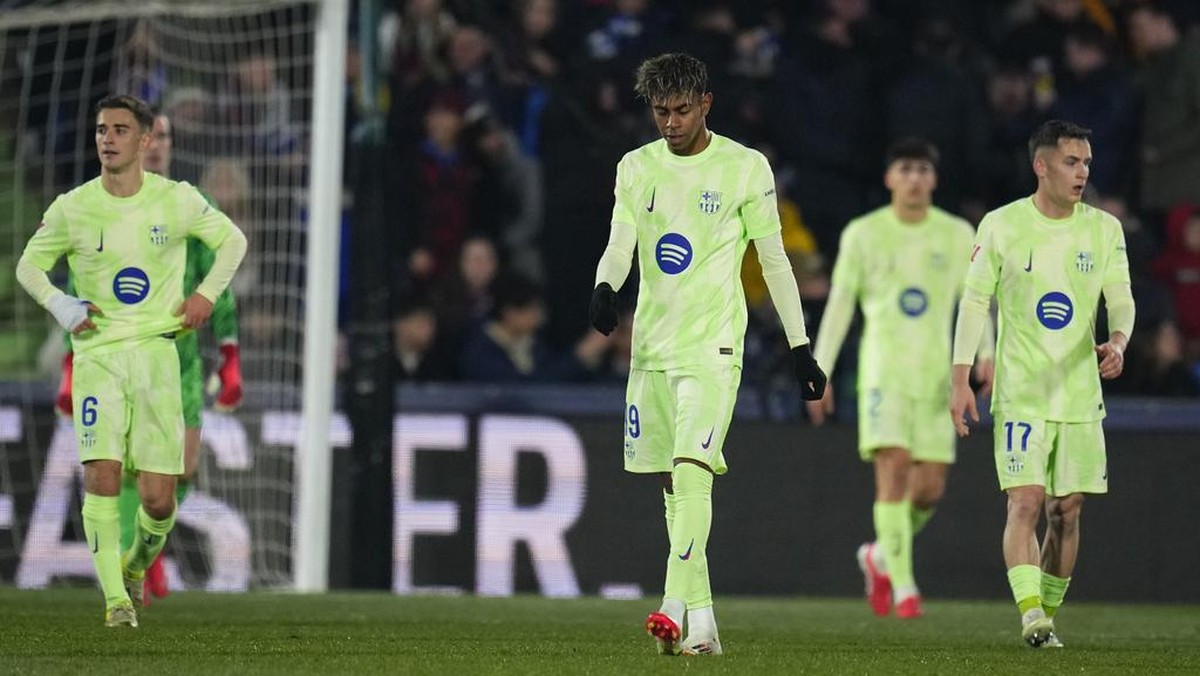 Laga Getafe vs Barcelona dalam lanjutan LaLiga berakhir 1-1 (Foto: AP/Manu Fernandez)