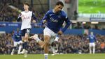 7 Pesepakbola Premier League Paling Jago Dribble Musim Ini