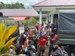 Kemensos Salurkan Bantuan Kemanusiaan untuk Korban Erupsi Gunung Ibu
