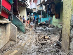 Video: Warga Lampung Mulai Gatal-gatal gegara Banjir