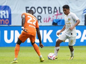 Liga 1: Ze Gomes Minta Maaf Usai Arema FC Kalah 2 Laga Beruntun Liga 1: Ze Gomes Minta Maaf Usai Arema FC Kalah 2 Laga Beruntun