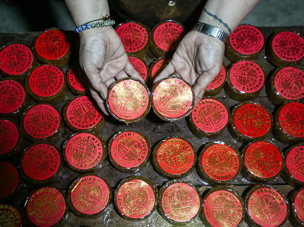 Bahan Baku Naik, Permintaan Kue Keranjang Turun Bahan Baku Naik, Permintaan Kue Keranjang Turun