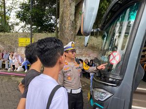 Sidak Bus Pariwisata di Kota Batu, 13 Kendaraan Ditemukan Tak Laik Jalan