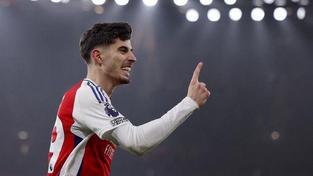 Soccer Football - Premier League - Arsenal v Aston Villa - Emirates Stadium, London, Britain - January 18, 2025 Arsenal's Kai Havertz celebrates scoring their second goal Action Images via Reuters/Andrew Couldridge EDITORIAL USE ONLY.