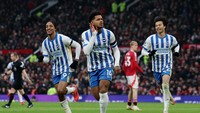 Manchester United turut jadi pecundang di hadapan Brighton & Hove Albion musim ini. Setan Merah tumbang 1-2 dan 1-3. (Foto: Action Images via Reuters/Lee Smith)
