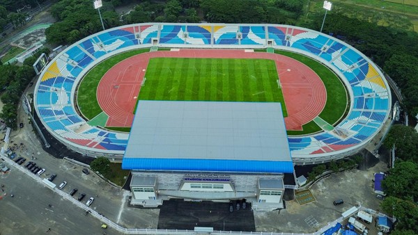 wajah-baru-stadion-kanjuruhan-6_169