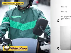 Wanita Ini Kesal karena Sopir Ojol Taruh Pesanan Makanan di Parkiran Wanita Ini Kesal karena Sopir Ojol Taruh Pesanan Makanan di Parkiran