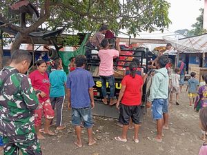 436 Warga Sumba di Bima Pulang Seusai Perdamaian soal Keributan Pasar Tente 436 Warga Sumba di Bima Pulang Seusai Perdamaian soal Keributan Pasar Tente