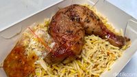 Ini Nasi Kebuli Paling Lezat Mantap yang Harganya Rp 30 Ribuan!