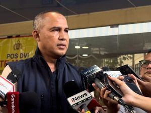 TIM DVI Bakal Cek TKP Kebakaran Glodok Plaza, Pastikan Evakuasi Sesuai SOP TIM DVI Bakal Cek TKP Kebakaran Glodok Plaza, Pastikan Evakuasi Sesuai SOP