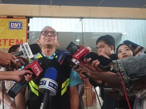 Diduga Masih Ada Korban Lain, DVI Polri Bakal Sisir TKP Kebakaran Glodok Plaza Diduga Masih Ada Korban Lain, DVI Polri Bakal Sisir TKP Kebakaran Glodok Plaza