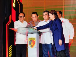 Kapolri Launching Desk Ketenagakerjaan Polri, Komitmen Lindungi Buruh