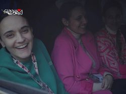 Momen Detik-detik Hamas Bebaskan 3 Sandera Israel