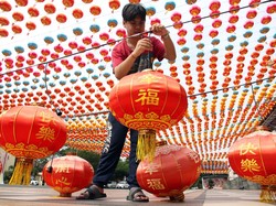 9 Mitos Larangan Saat Imlek, Dianggap Bikin Seret Rezeki 9 Mitos Larangan Saat Imlek, Dianggap Bikin Seret Rezeki