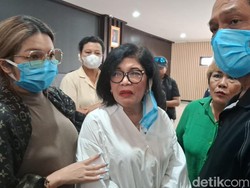 Bercucuran Air Mata, Pengacara Farida Felix Kaget Anaknya Bunuh Satpam Rumah
