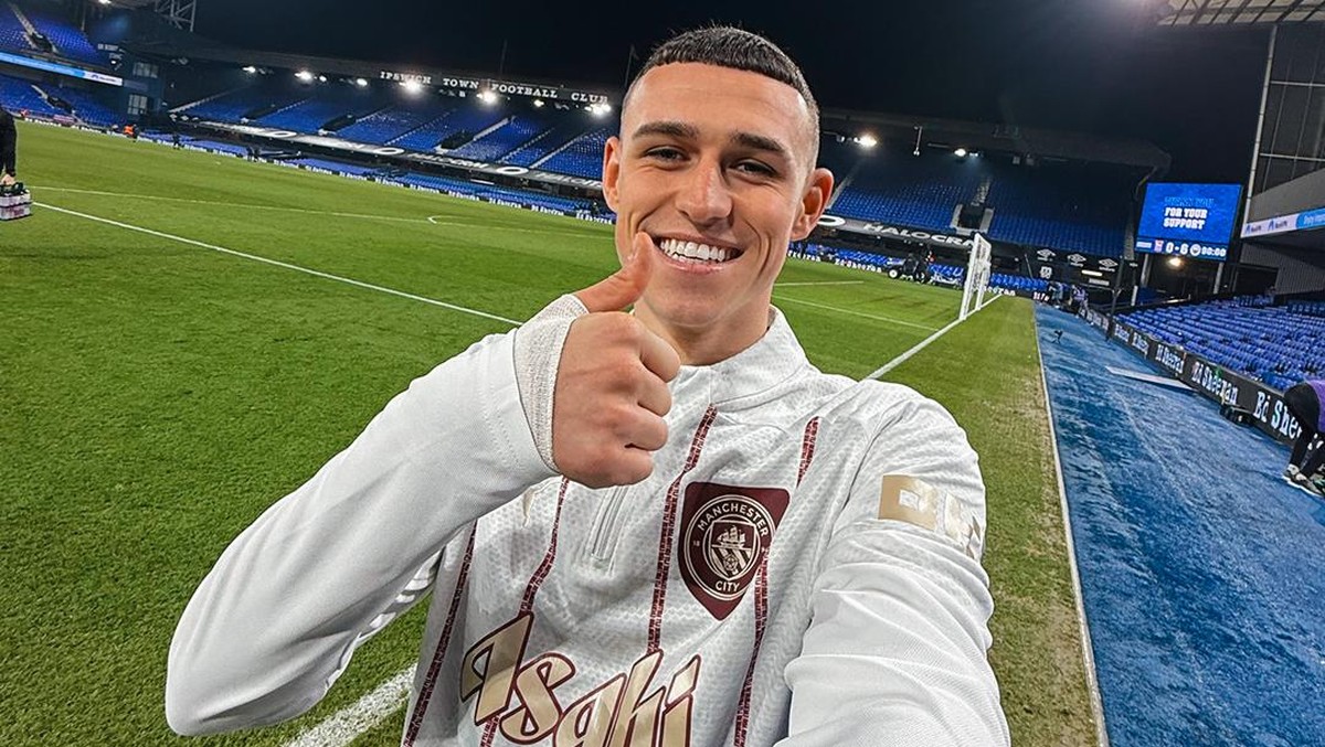 Phil Foden bikin brace ke gawang Ipswich Town. (Foto: Twitter @ManCity)