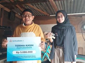 Donasi Sahabat Baik Bantu Pengobatan Istri Kakek Saryo Badut Keliling