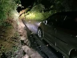 2 Titik Tanah Longsor Sempat Tutup Jalan di OKU Selatan