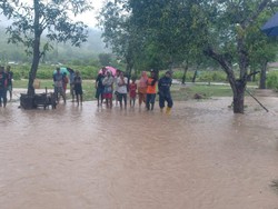 Hendak Selamatkan Kuda, Warga Dompu Hilang Terseret Arus Banjir