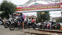 Warga Tolak Rencana Pembangunan Flyover Bintaro