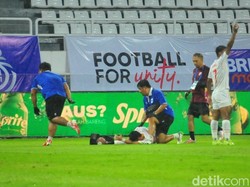 Tolong Pemain Persis yang Cedera, Dokter Tim PSIS: Urusannya Nyawa!