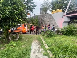 Cewek ABG Lompat dari Jembatan Jurug Solo