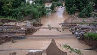 Foto Udara Jalur Kereta Api Amblas Terdampak Banjir Grobogan