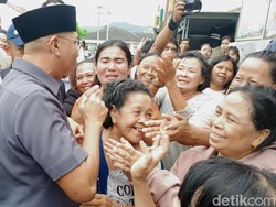 Tinjau Korban Banjir Bandar Lampung, Mirza Singgung Progam Belokan Sungai