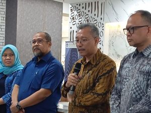 Video: Kemendiktisaintek Ingatkan Risiko Alumni Stikom Bandung yang Tolak Kembalikan Ijazah Video: Kemendiktisaintek Ingatkan Risiko Alumni Stikom Bandung yang Tolak Kembalikan Ijazah