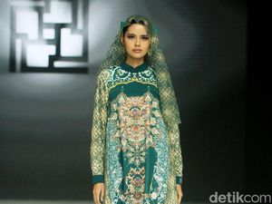 Foto: 10 Koleksi Baju Lebaran 2025 Karya Ivan Gunawan Prive