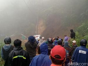 Pekalongan Tetapkan Darurat Bencana Imbas Banjir-Longsor Tewaskan 17 Orang Pekalongan Tetapkan Darurat Bencana Imbas Banjir-Longsor Tewaskan 17 Orang