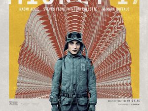 Mickey 17: Terus Mati Demi Keselamatan Umat Manusia