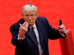 Video Trump Pecat 4 Pejabat Era Biden: 1.000 Orang Lainnya Menyusul! Video Trump Pecat 4 Pejabat Era Biden: 1.000 Orang Lainnya Menyusul!