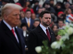 Video Wapres AS Acungkan Jari Tengah Saat Puji Serangan Trump ke Iran