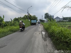 Kritik Menohok DPRD Soal Jalan di Gresik yang Mudah Rusak