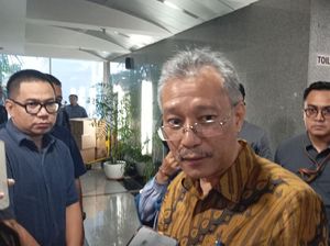 Tudingan Mendikti Satryo Tampar Pegawai, Sekjen: Itu Hiperbola Tudingan Mendikti Satryo Tampar Pegawai, Sekjen: Itu Hiperbola