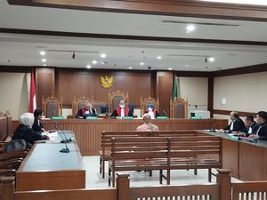 Dono Parwoto Didakwa Rugikan Negara Rp 510 M di Kasus Korupsi Tol MBZ Dono Parwoto Didakwa Rugikan Negara Rp 510 M di Kasus Korupsi Tol MBZ